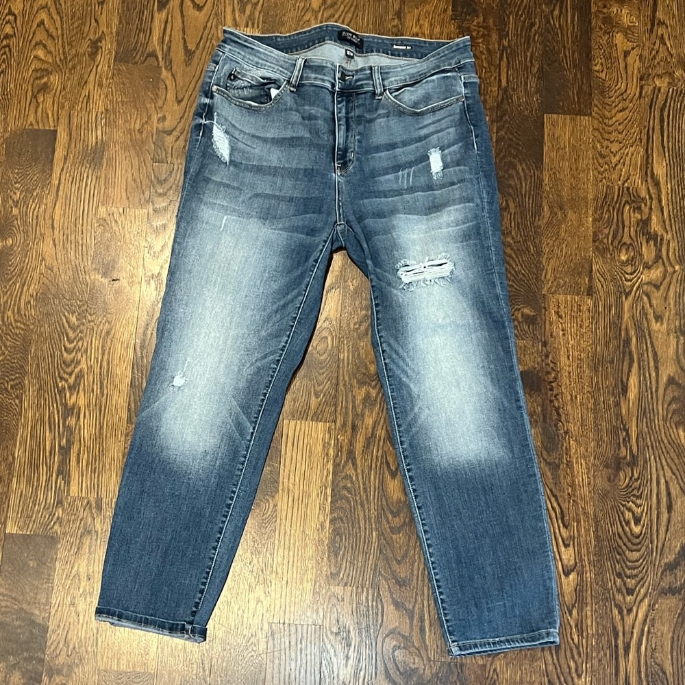 Judy Blue Boyfriend Fit Jeans 16W
